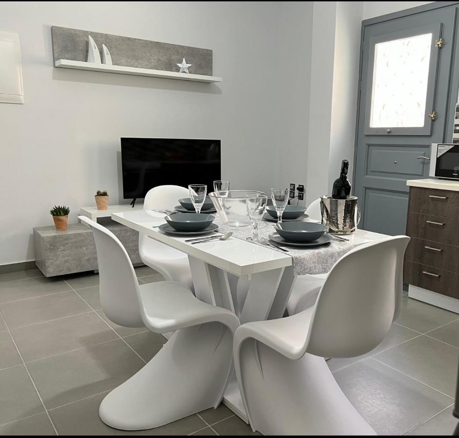 Thania'S House ,4 Minutes From The Center Of Hermoulis Ermoupoli Eksteriør billede